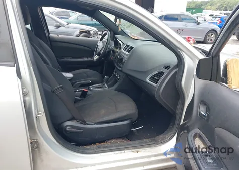 2012 Dodge Avenger Sxt z USA, uszkodzony, nr VIN 1C3CDZCB5CN196435